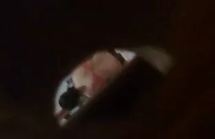 মেয়ে অ্যাডাল্ট চেক বাসিন্দা