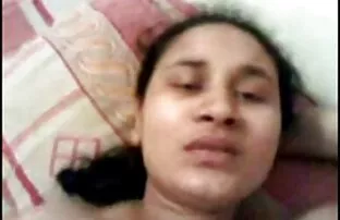 বিছানায় ভারতীয় মহিলা ফ্রি সেক্স ক্লিপ