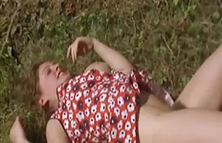 জাগুয়ার ই ফ্রি লাল ভিডিও