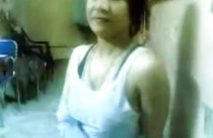 আরব মেয়েরা বড় এবং সুন্দর ভগ moms