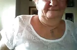 একটা মেয়ে দেখেছি