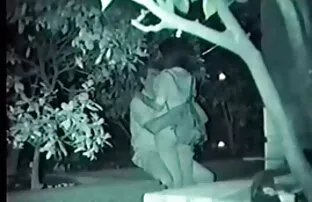 নিম্ন স্তরের মা ও ছেলের এরোটিকার আউটডোর উত্সব