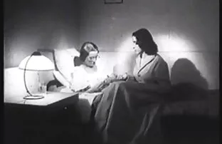 ছোট স্তন স্ক্রুজ